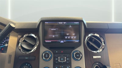 2013 Ford Super Duty F-350 DRW Lariat