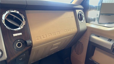 2013 Ford Super Duty F-350 DRW Lariat