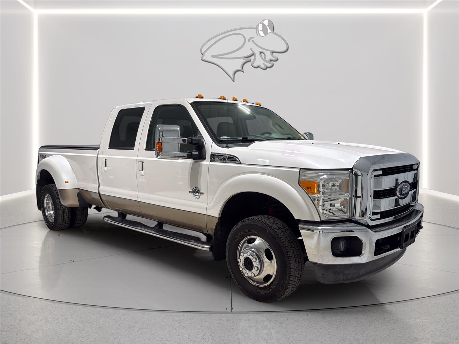 2013 Ford Super Duty F-350 DRW Lariat