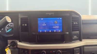 2025 Ford Super Duty F-350 DRW XLT
