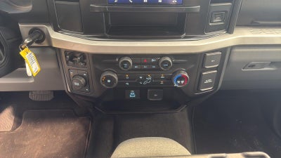 2025 Ford Super Duty F-350 DRW XLT