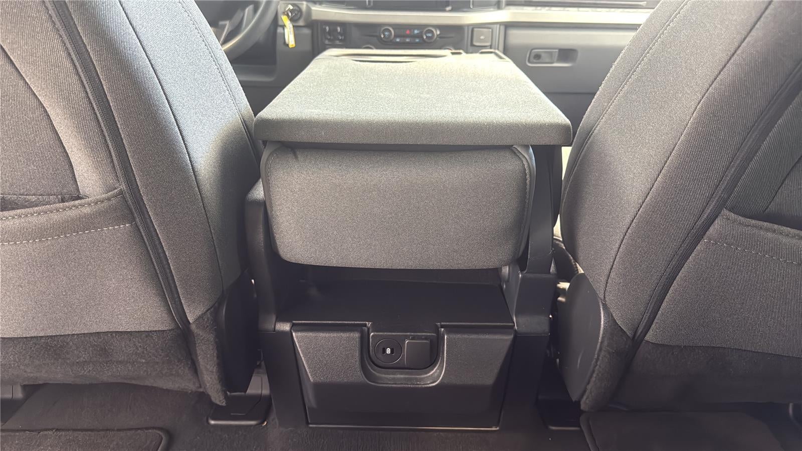 2025 Ford Super Duty F-350 DRW XLT