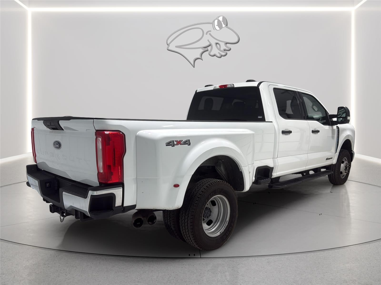 2025 Ford Super Duty F-350 DRW XLT