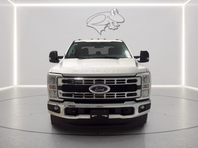 2025 Ford Super Duty F-350 DRW XLT