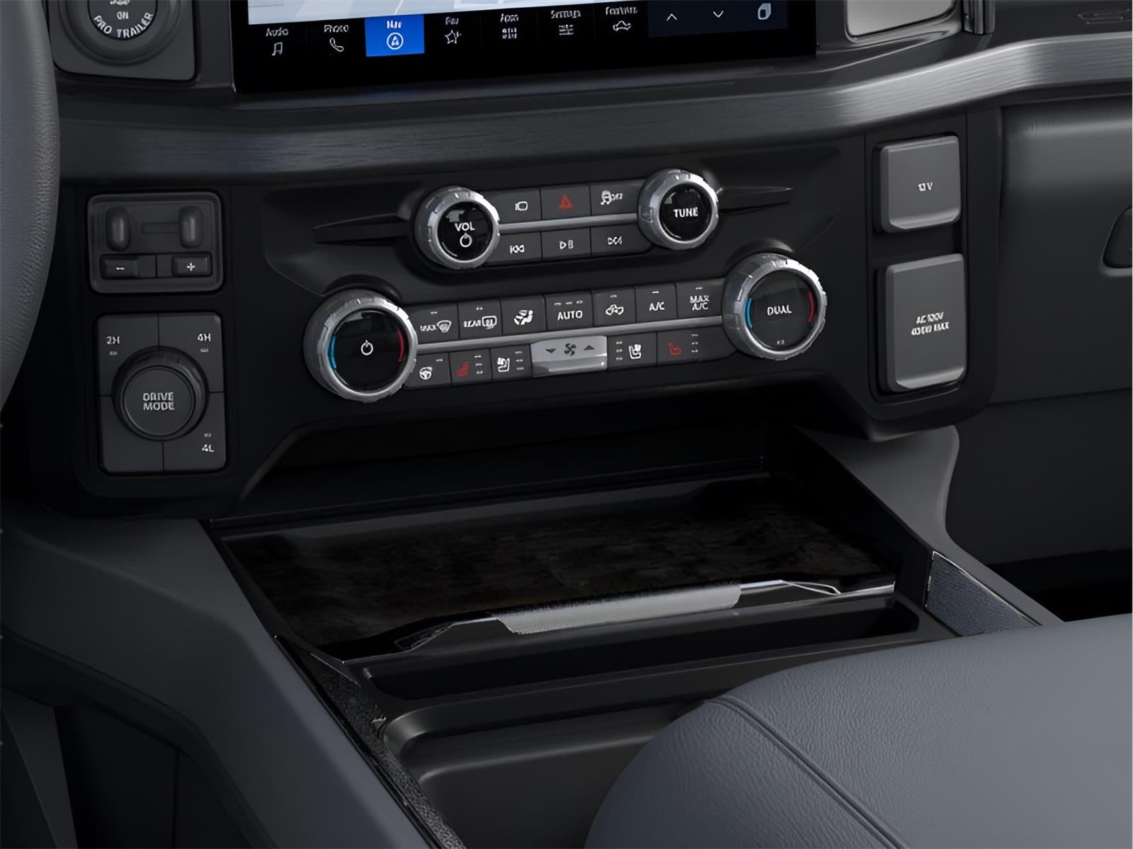 2026 Ford Super Duty F-350 DRW Lariat