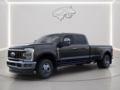 2026 Ford Super Duty F-350 DRW Lariat