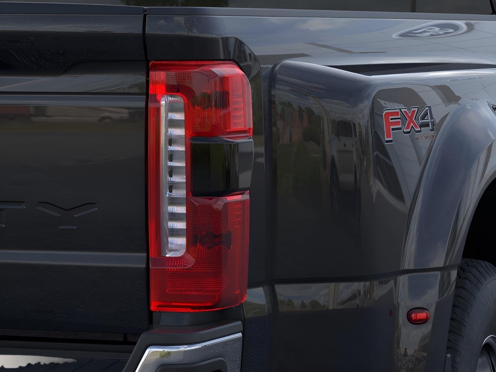 2026 Ford Super Duty F-350 DRW Lariat