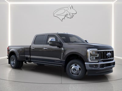 2026 Ford Super Duty F-350 DRW Lariat