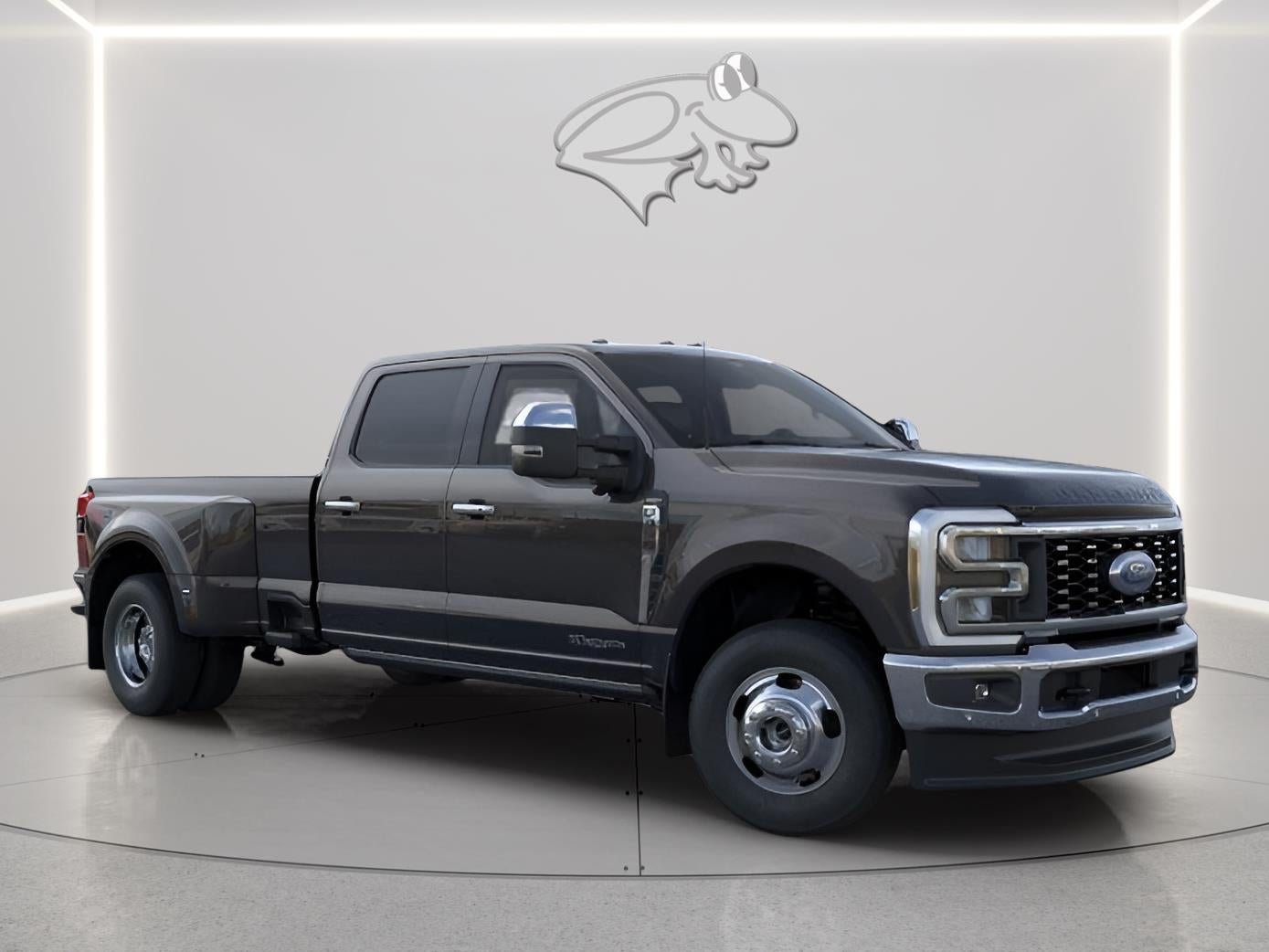 2026 Ford Super Duty F-350 DRW Lariat