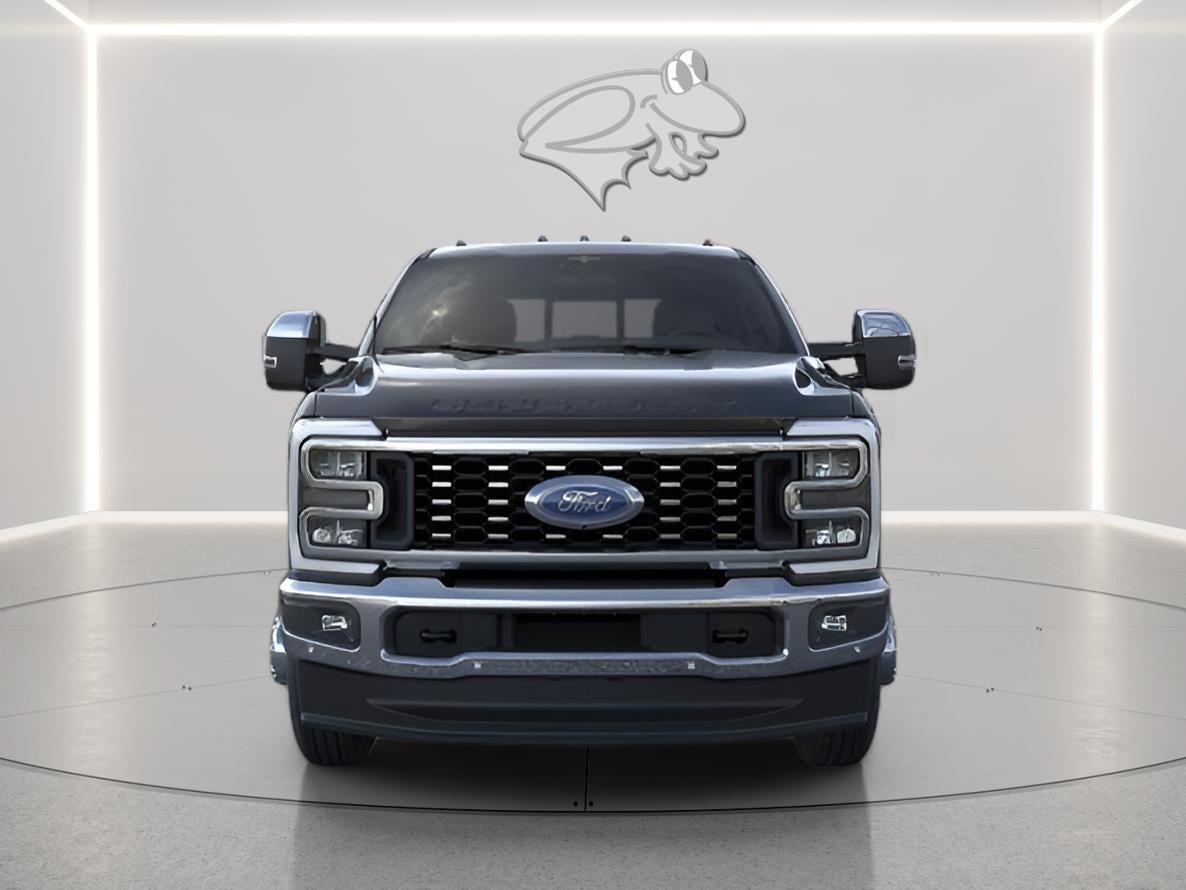 2026 Ford Super Duty F-350 DRW Lariat