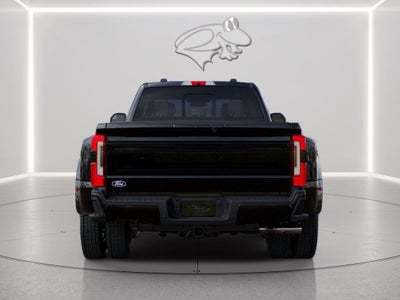 2027 Ford Super Duty F-450 DRW Platinum