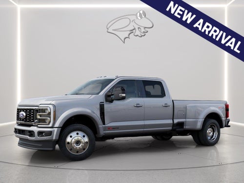 2027 Ford Super Duty F-450 DRW Platinum