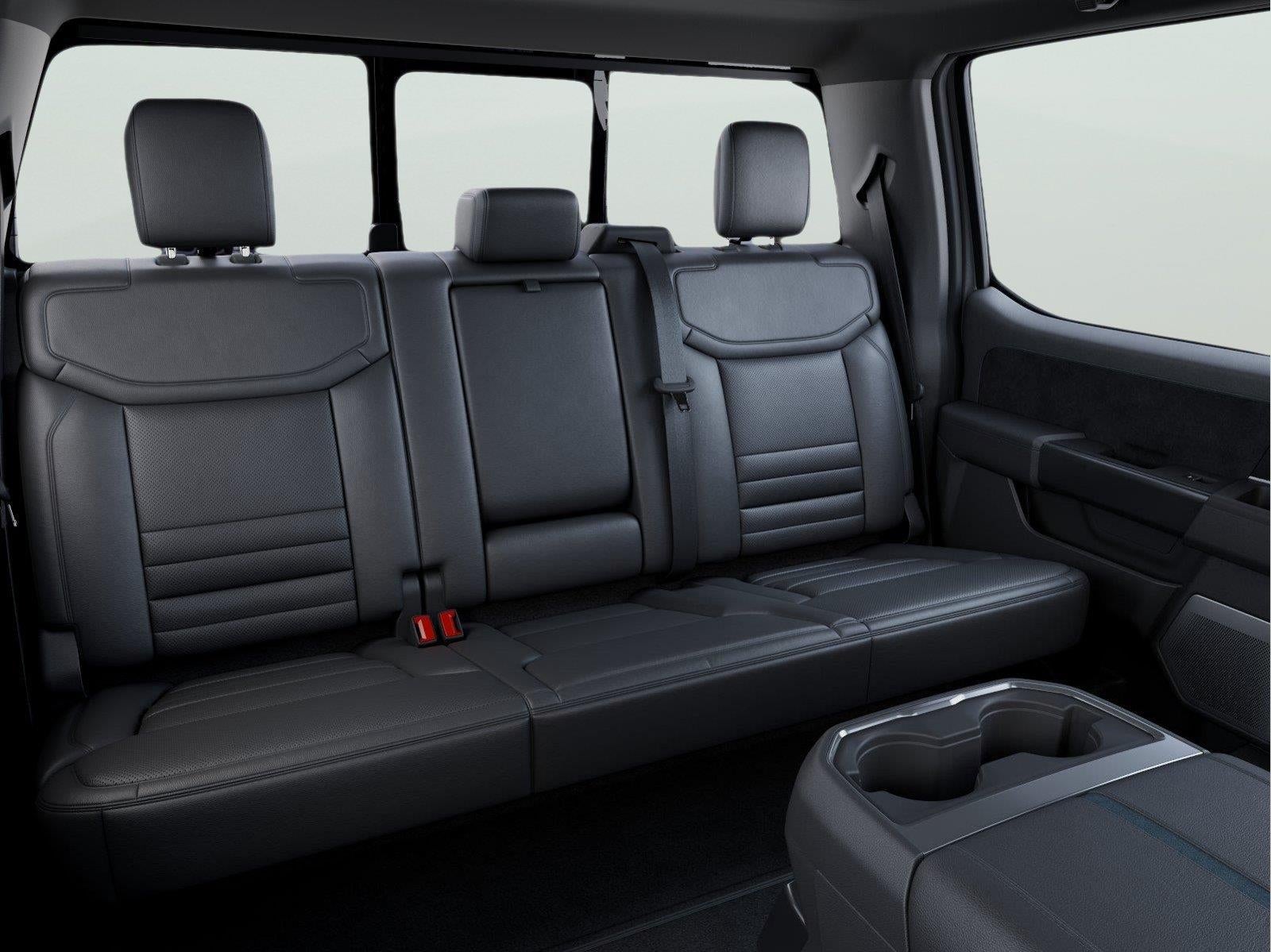2027 Ford Super Duty F-450 DRW Platinum