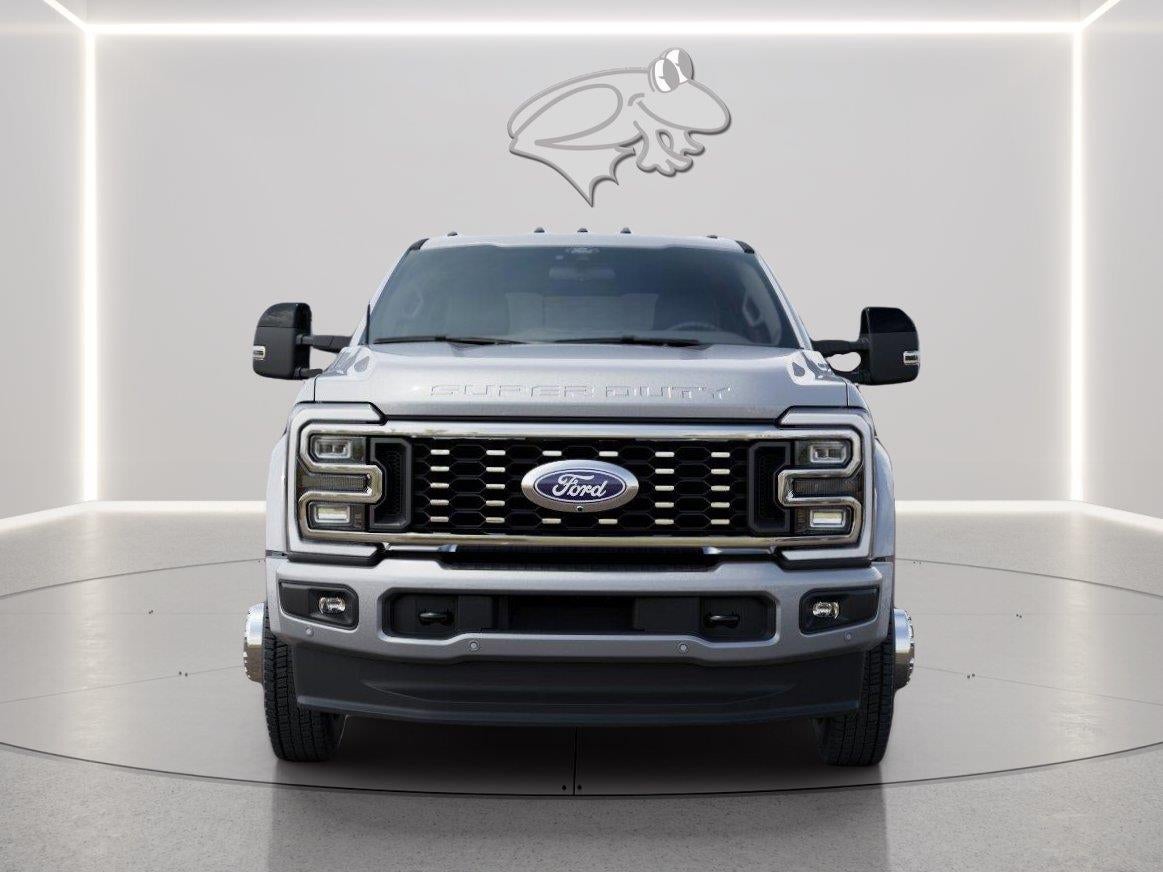 2027 Ford Super Duty F-450 DRW Platinum