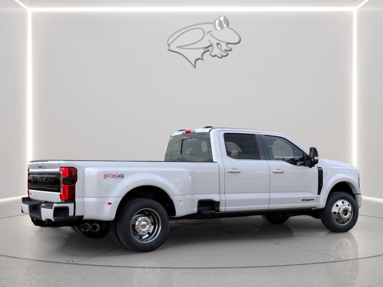 2027 Ford Super Duty F-450 DRW Platinum
