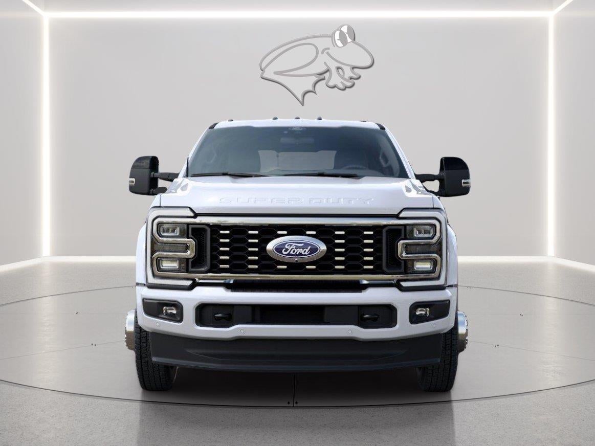2027 Ford Super Duty F-450 DRW Platinum