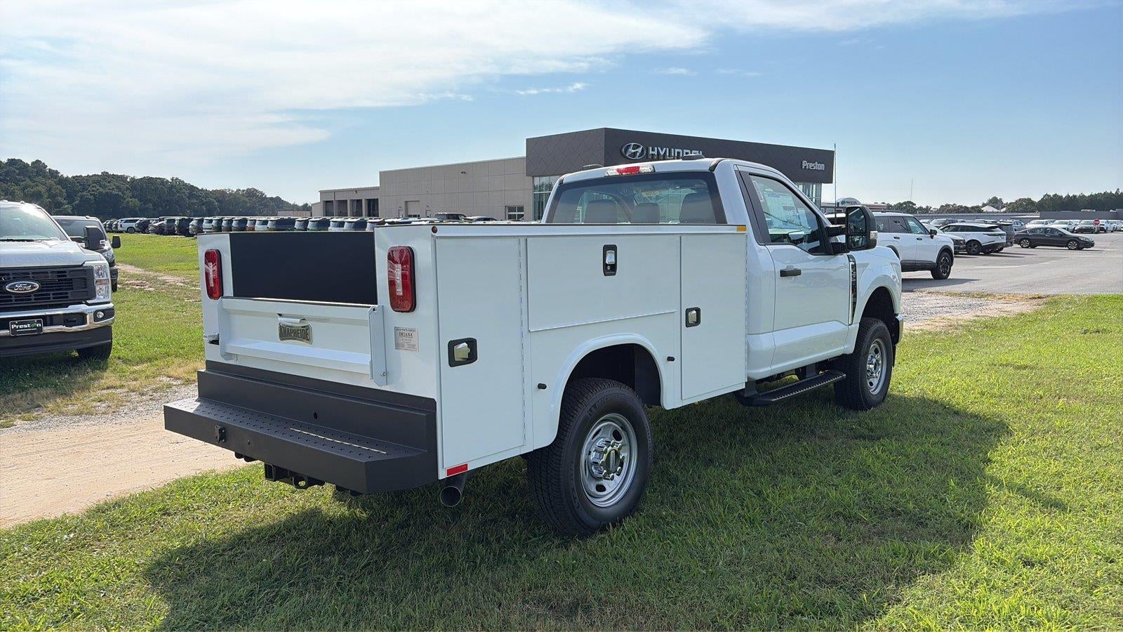 2026 Ford Super Duty F-250 Srw XL