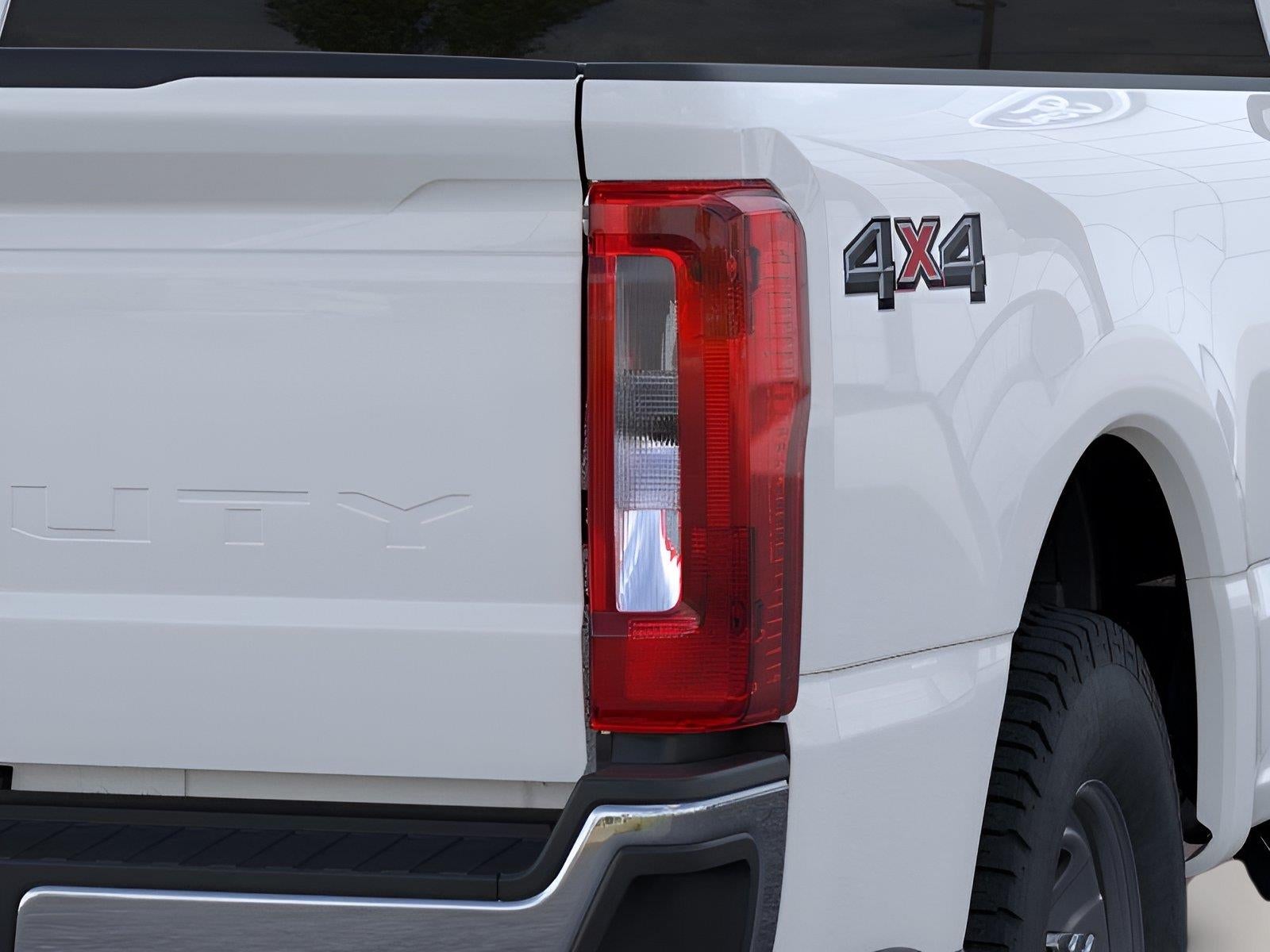 2026 Ford Super Duty F-350 SRW XL