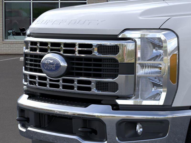 2025 Ford Super Duty F-350 XLT
