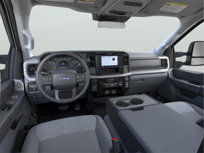 2025 Ford Super Duty F-350 XLT
