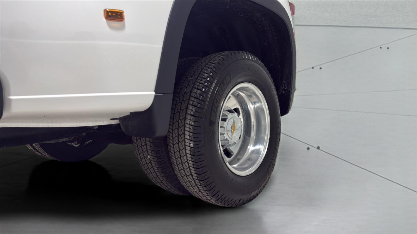 2025 Chevrolet Silverado 3500HD High Country