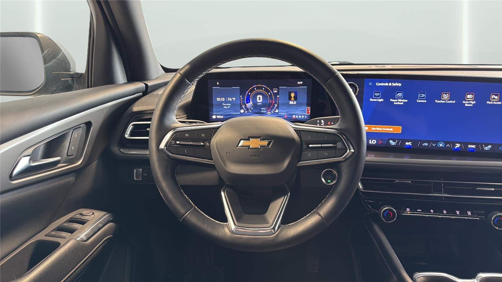 2024 Chevrolet Traverse FWD LS