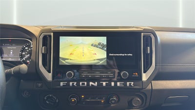 2025 Nissan Frontier SV