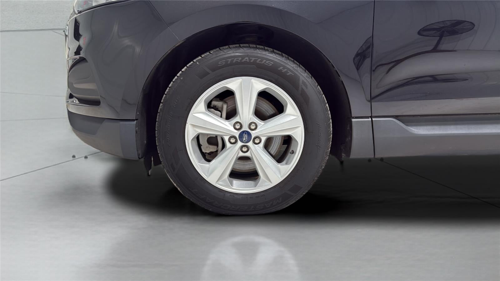 2021 Ford Edge SE