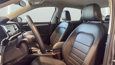 2022 Volkswagen Jetta SE