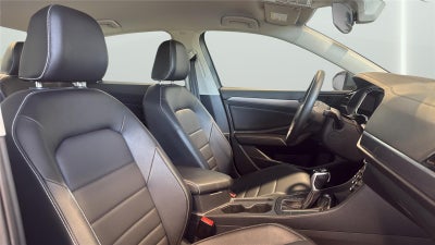 2022 Volkswagen Jetta SE