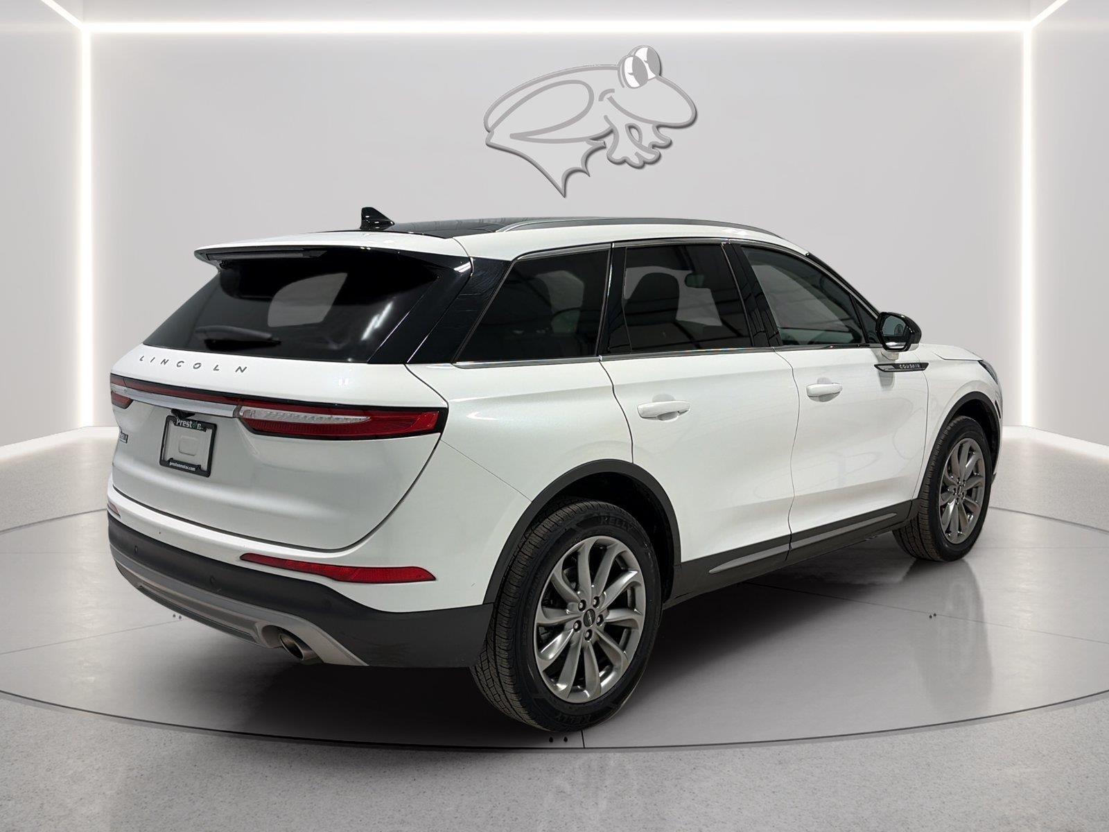 2022 Lincoln Corsair Standard