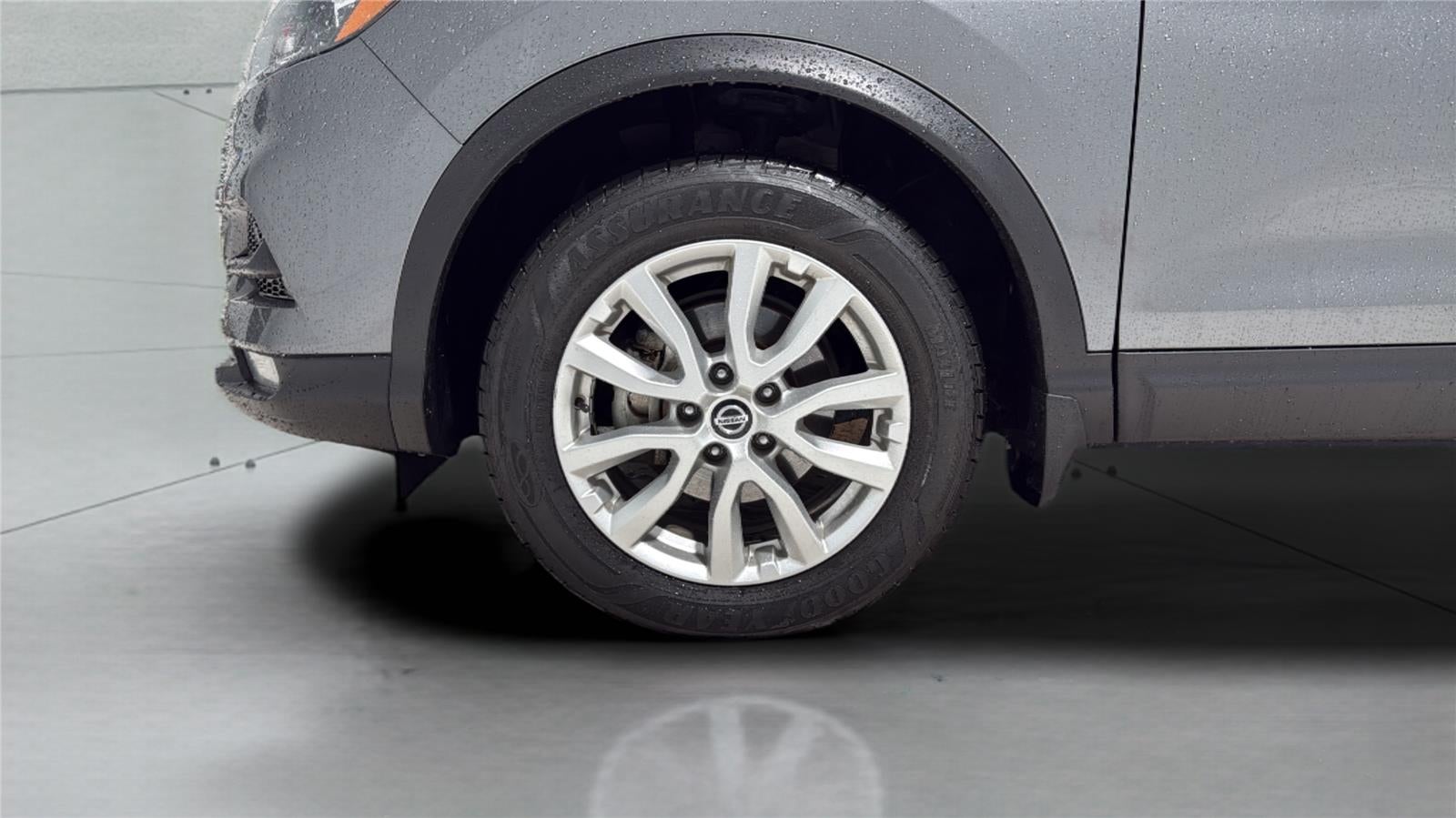 2022 Nissan Rogue Sport SV