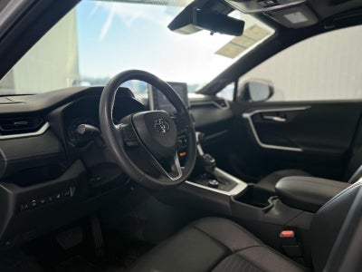 2022 Toyota RAV4 Hybrid XSE