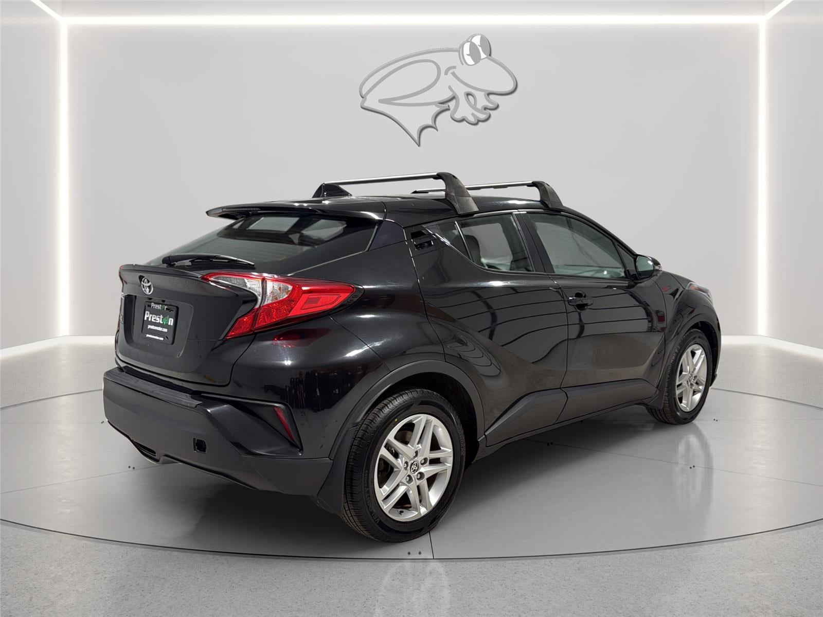 2021 Toyota C-HR LE