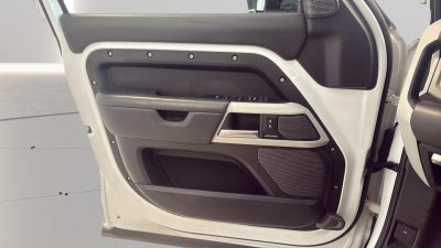 2024 Land Rover Defender S