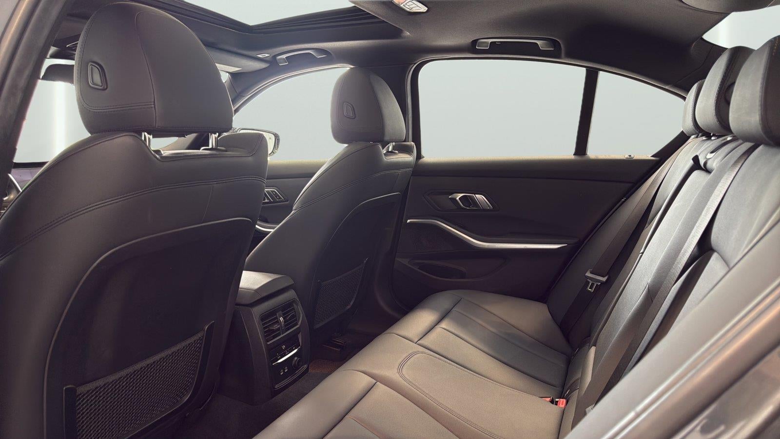 2019 BMW 3 Series 330i xDrive