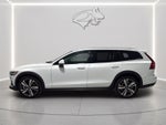 2025 Volvo V60 Cross Country Plus
