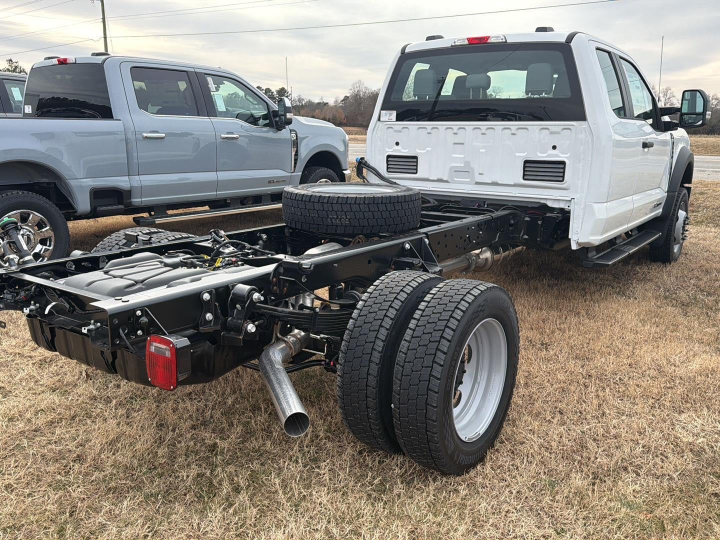 2026 Ford Super Duty F-550 DRW XL