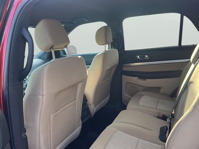 2017 Ford Explorer Base