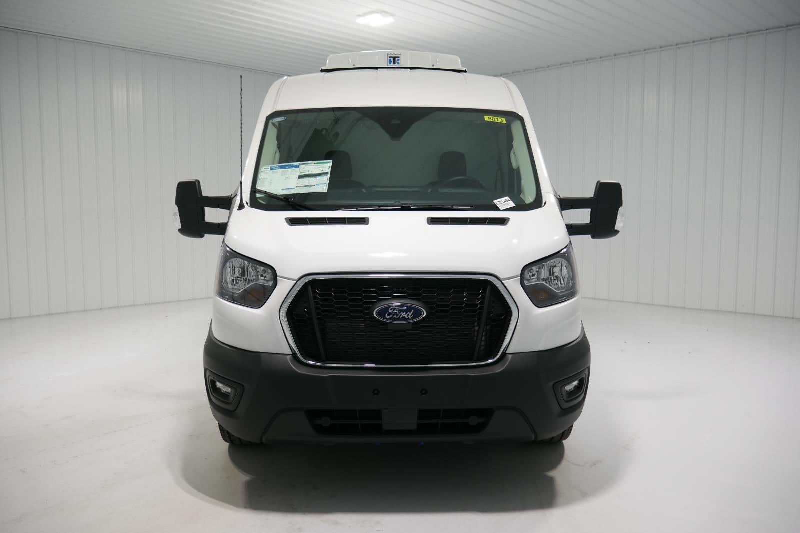 2025 Ford Transit Cargo Van T-250 148" Med Rf 9070 GVWR AWD