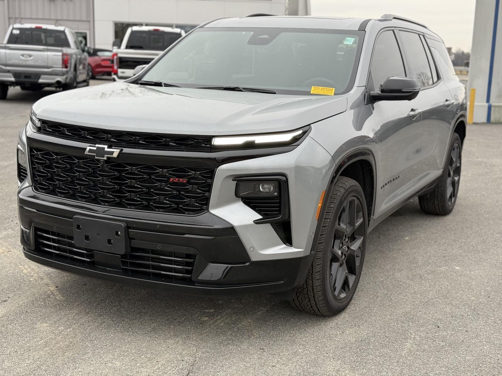 2025 Chevrolet Traverse FWD RS