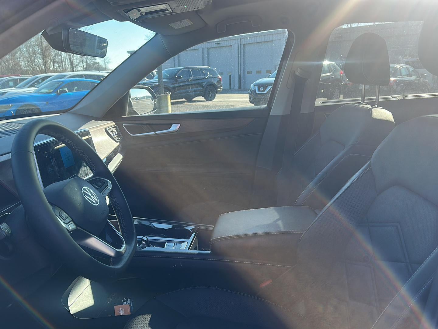 2024 Volkswagen Atlas 2.0T SE w/Technology