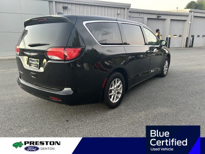 2024 Chrysler Voyager LX
