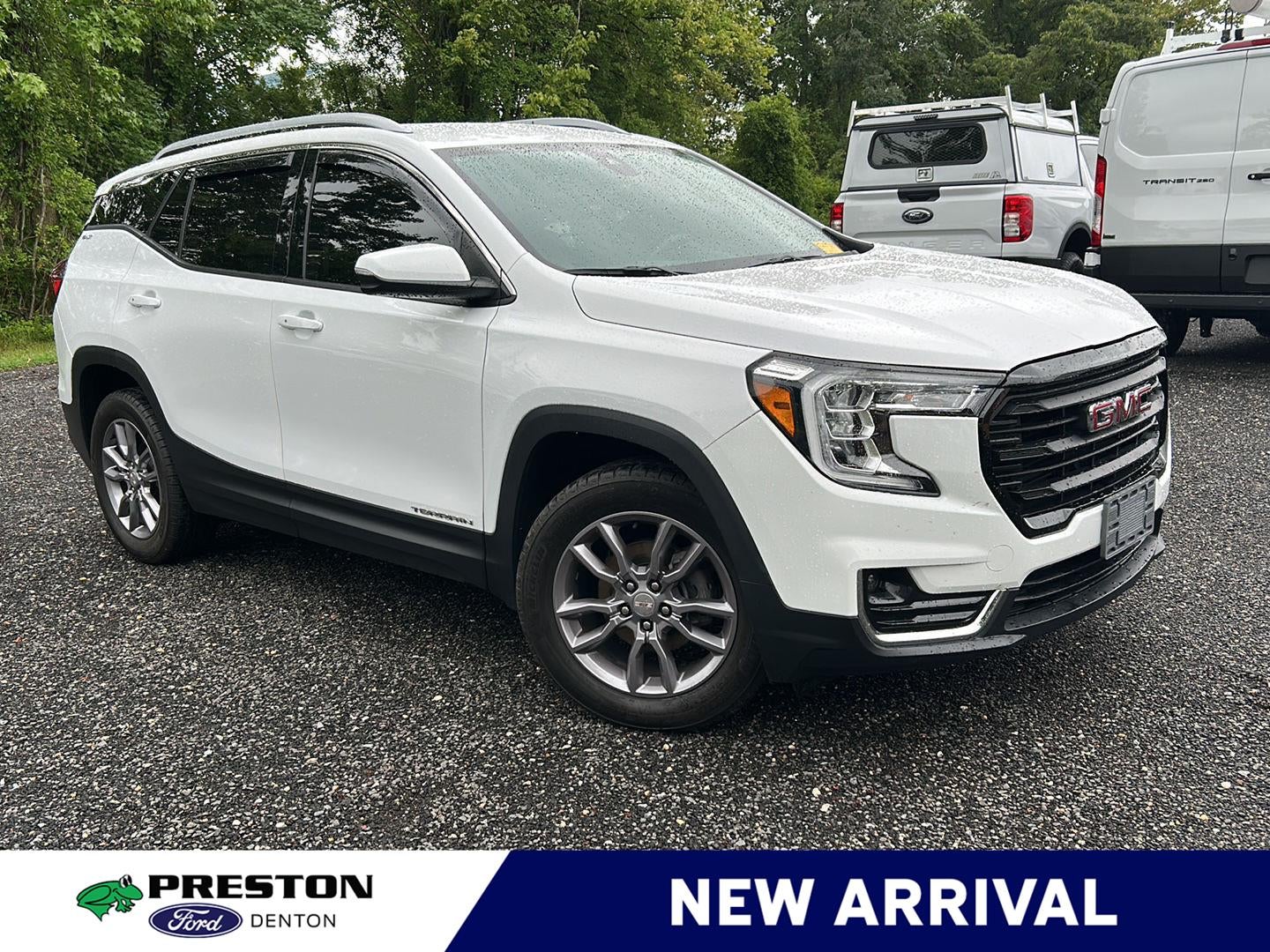 2023 GMC Terrain SLT