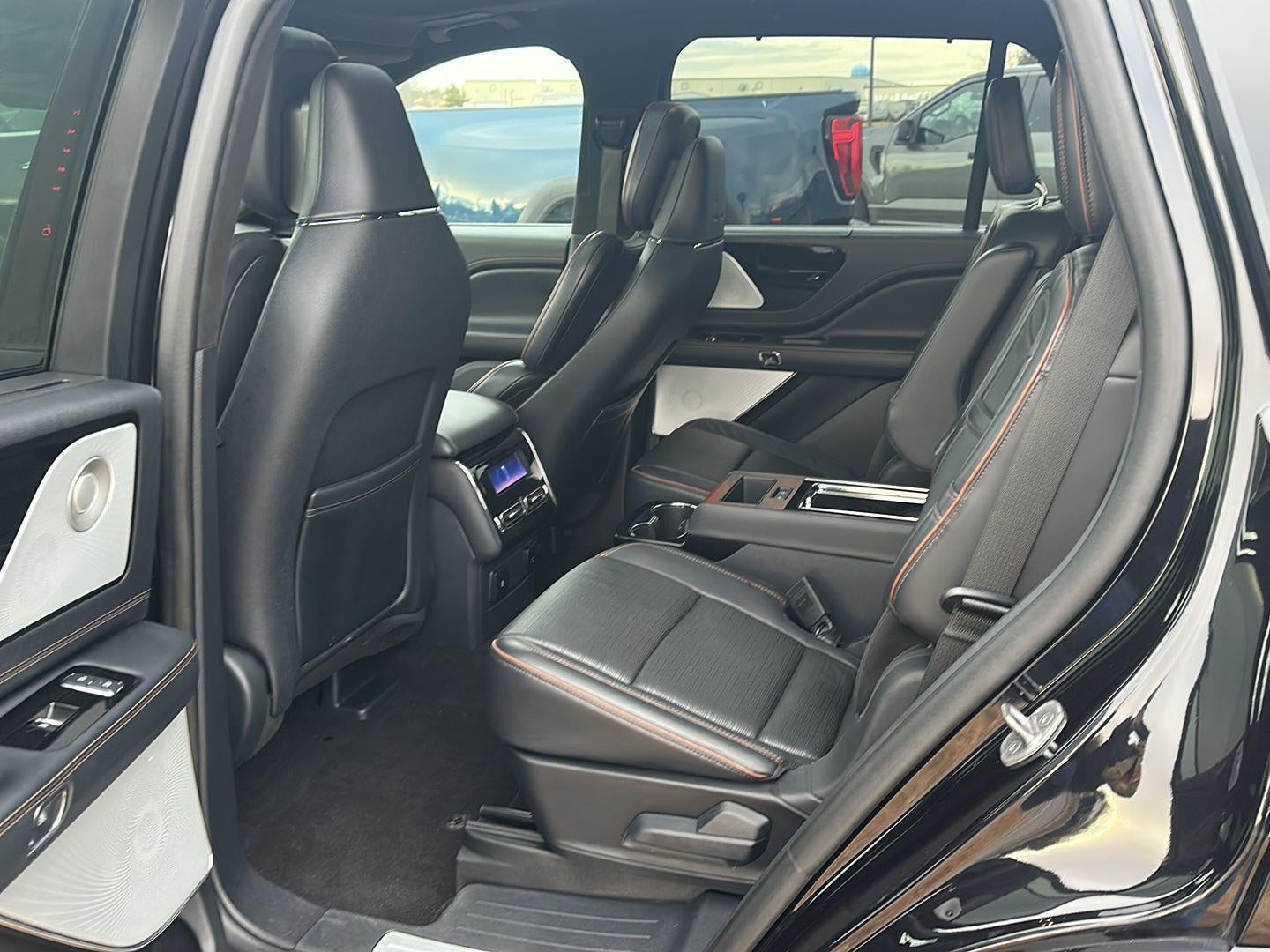 2025 Lincoln Aviator Black Label