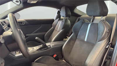 2025 Toyota GR86 Premium