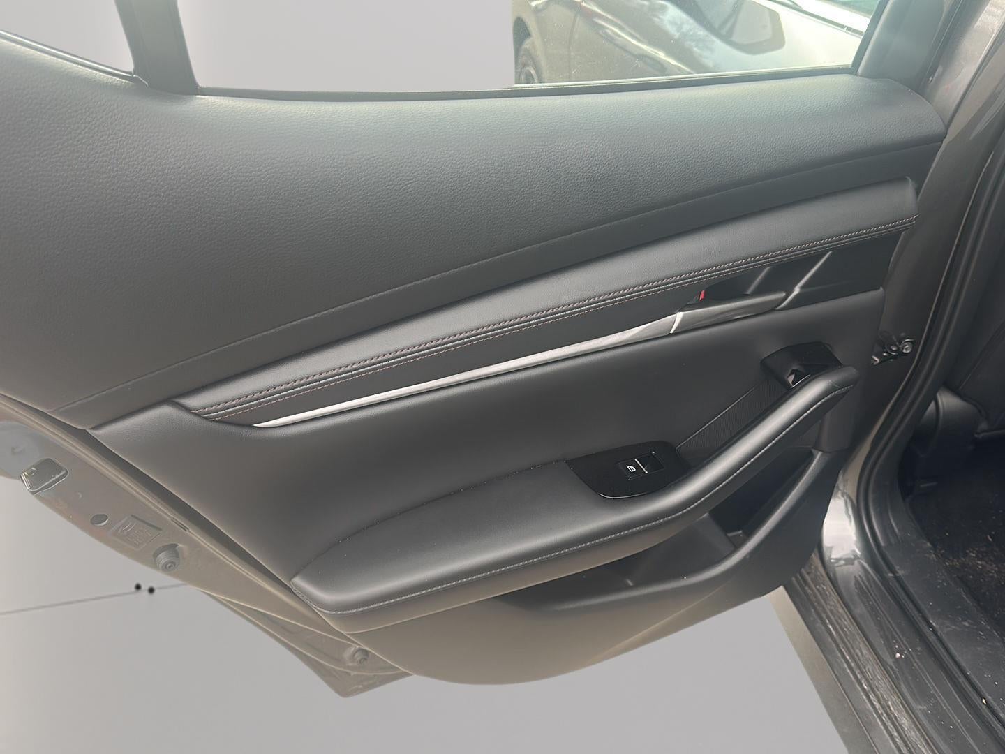 2025 Mazda Mazda3 Hatchback 2.5 S Select Sport