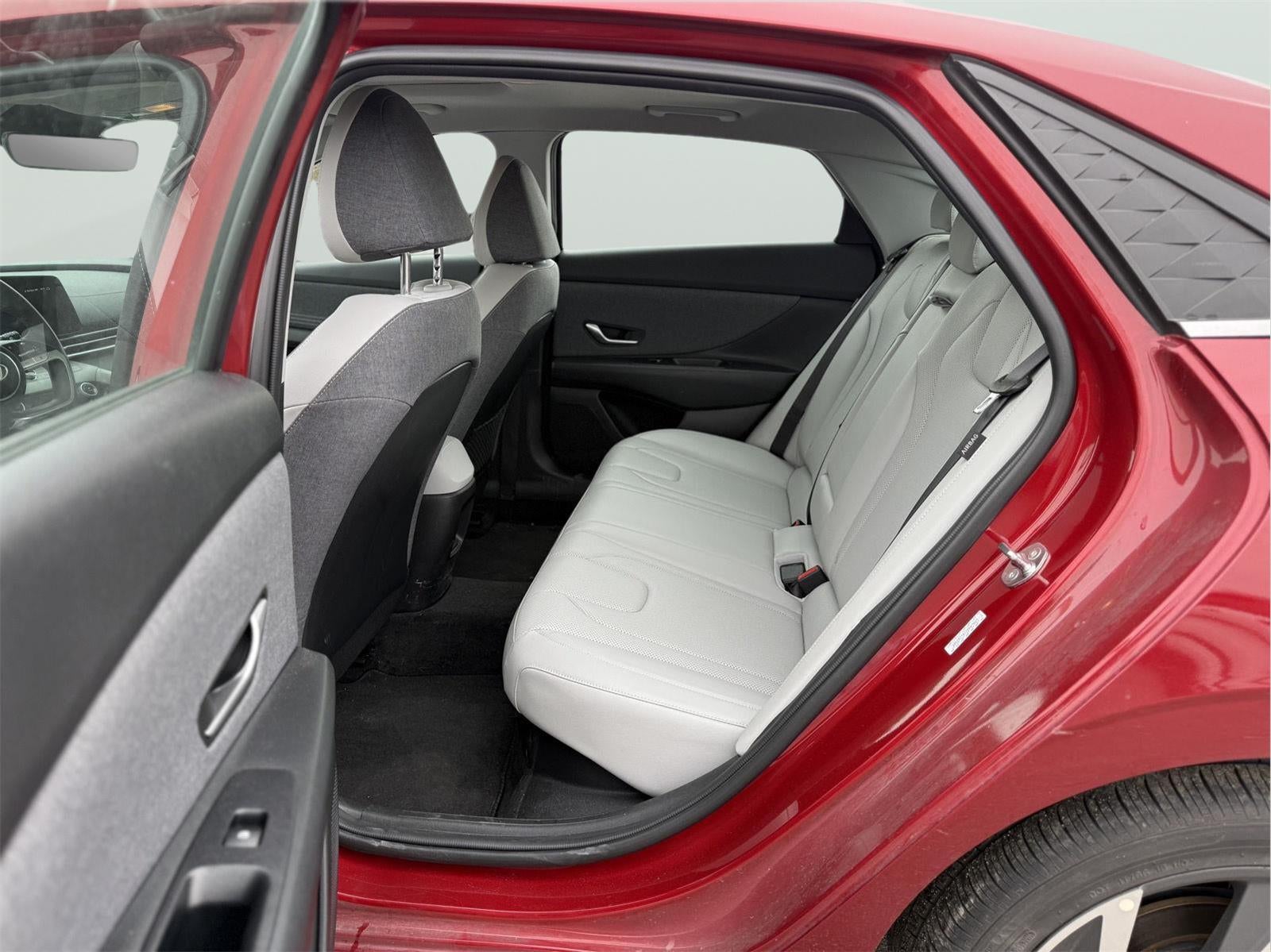 2024 Hyundai Elantra Hybrid Limited