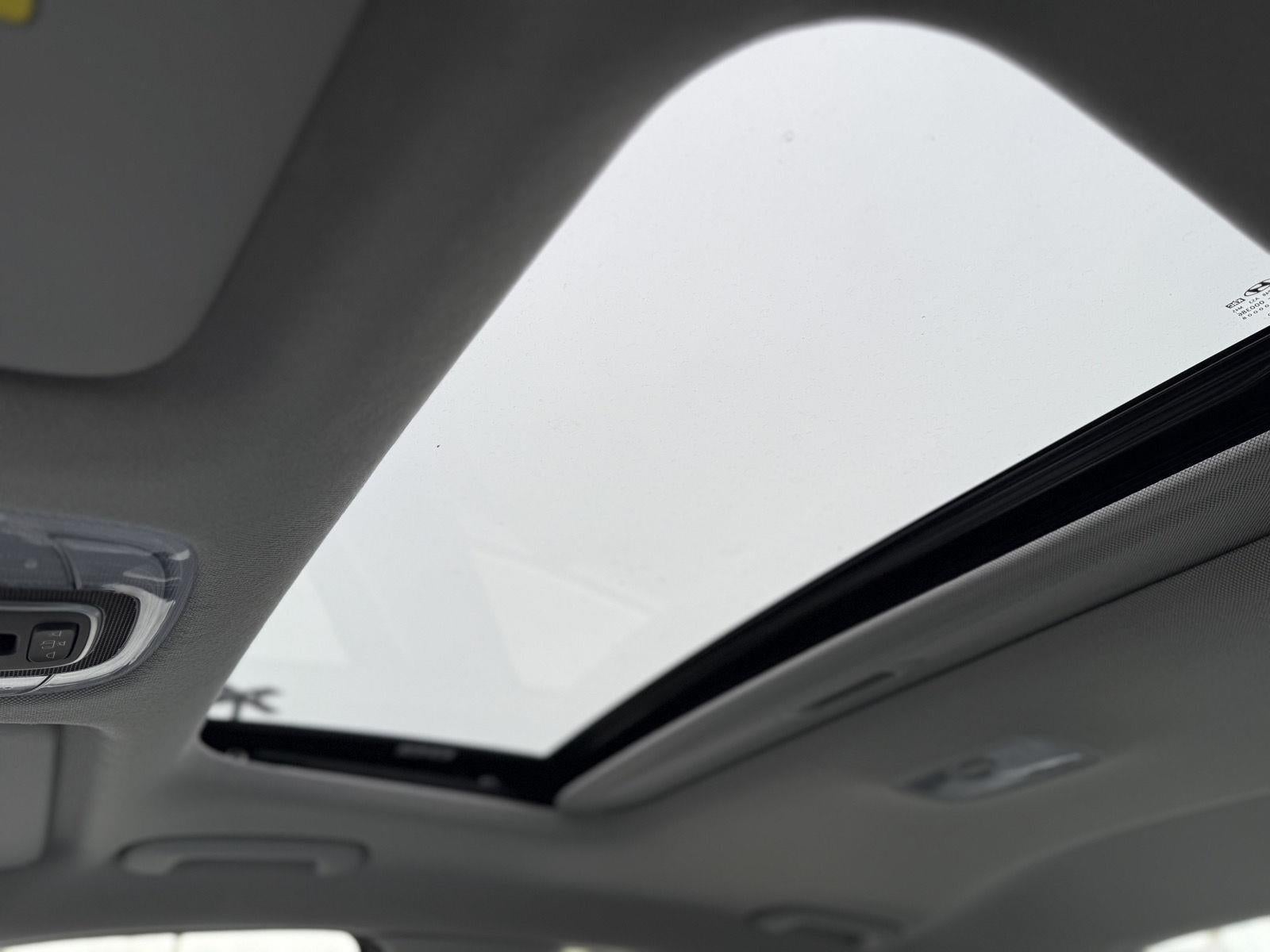 2024 Hyundai Elantra Hybrid Limited