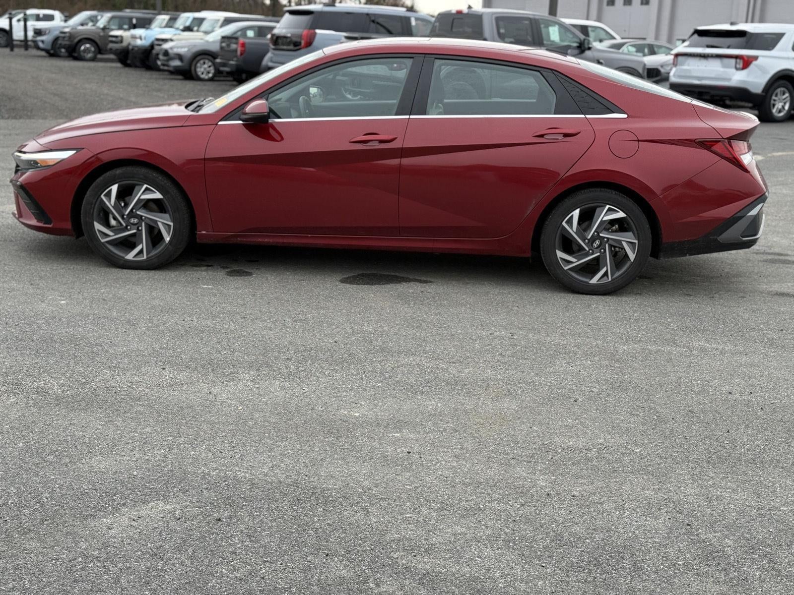 2024 Hyundai Elantra Hybrid Limited